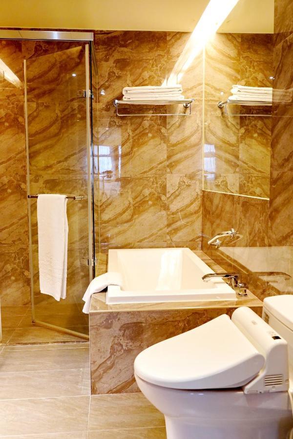 Hu House - Taipei Hotell Eksteriør bilde
