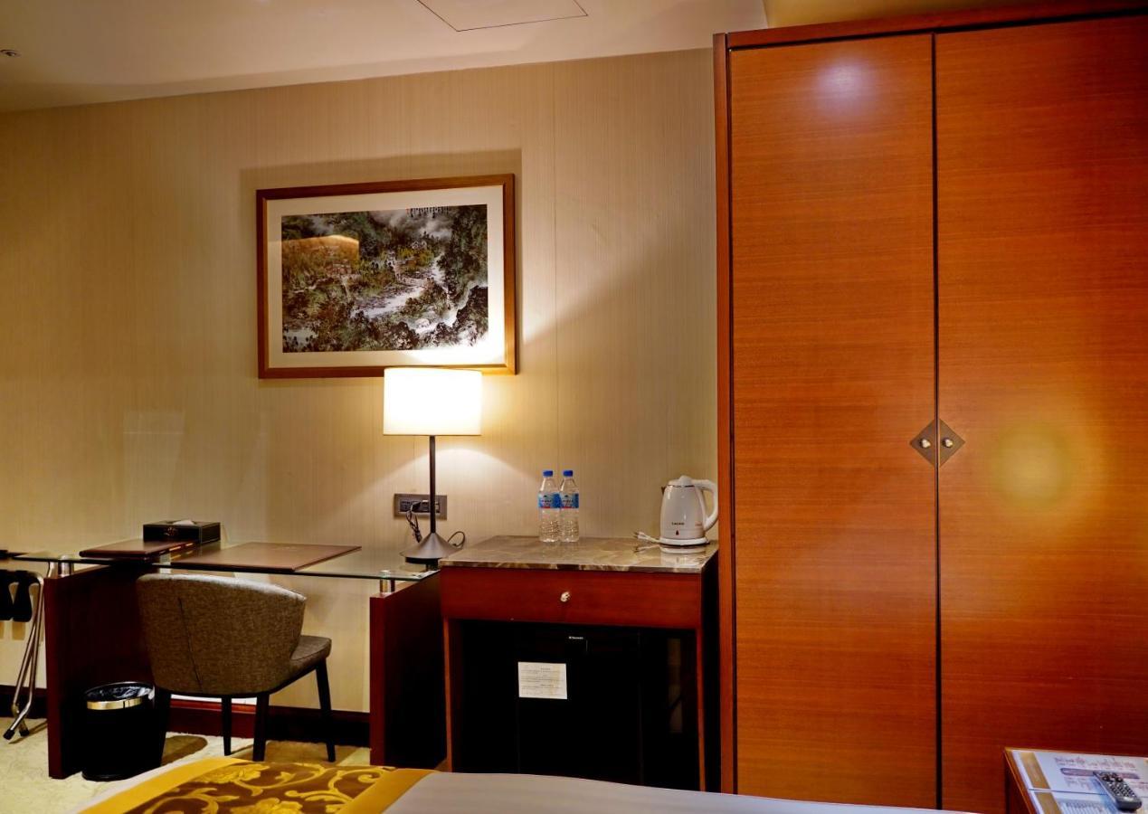 Hu House - Taipei Hotell Eksteriør bilde