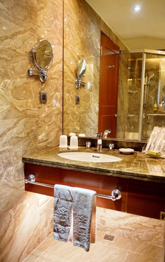 Hu House - Taipei Hotell Eksteriør bilde